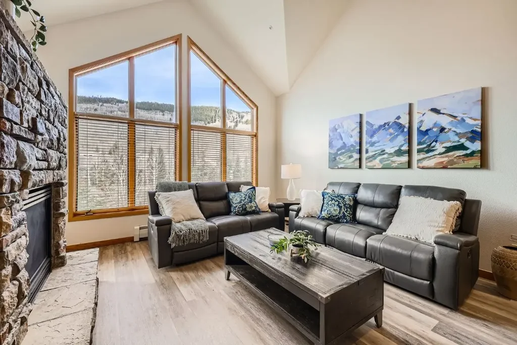 23110 Us Hwy 6 5094, Keystone