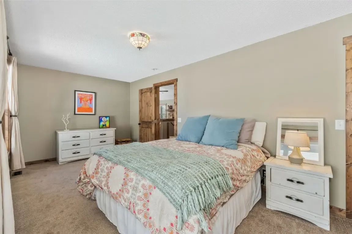 58195 Jupiter Place, Clark