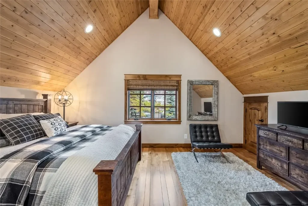 486 Sage Creek Canyon Drive, Silverthorne