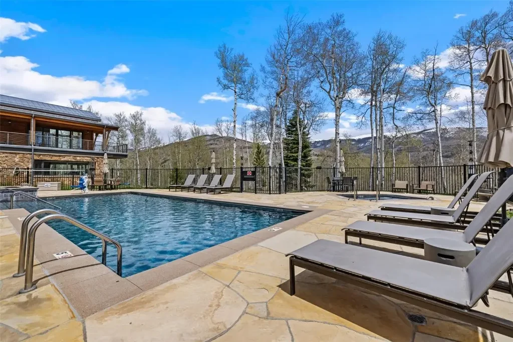 151 Moss Way, Silverthorne