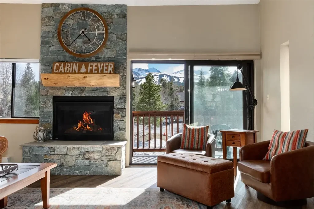 350 Four O Clock Road 6e, Breckenridge