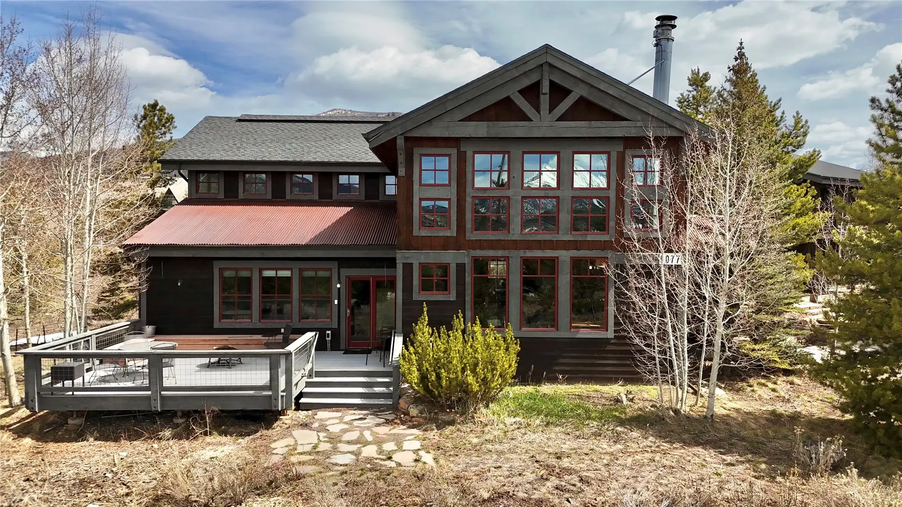 77 B Road, Silverthorne