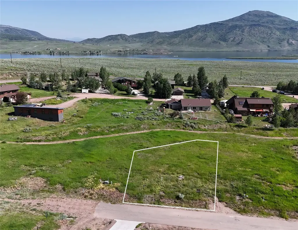 30610 Reinsman Court, Oak Creek