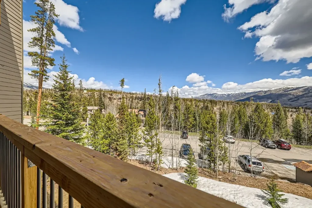 4200 Lodge Pole Circle 103, Silverthorne