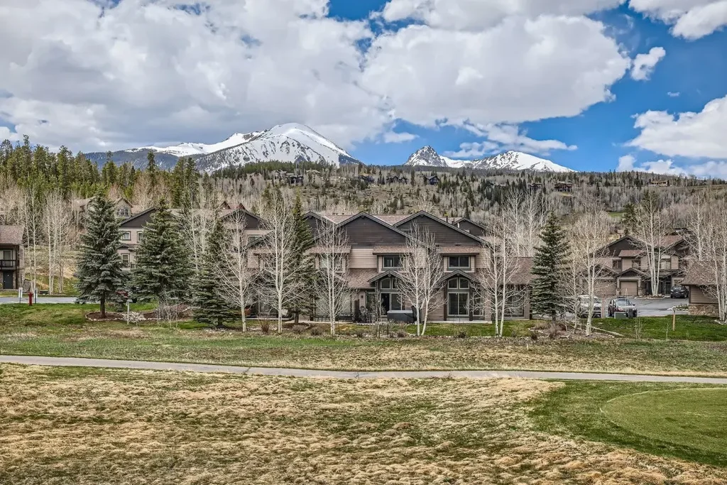320 Kestrel Lane 320, Silverthorne