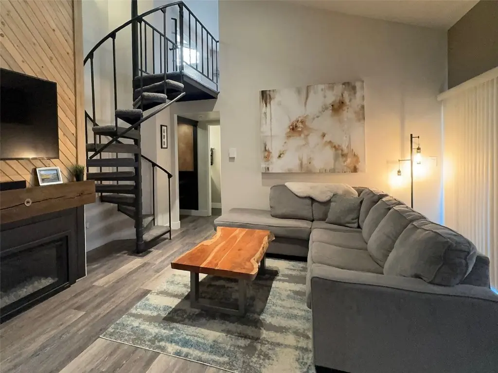 1977 Soda Ridge Road 1166, Keystone