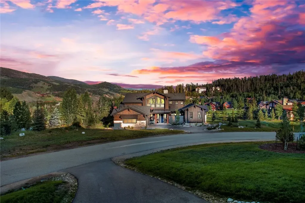 329 Raven Golf Lane, Silverthorne