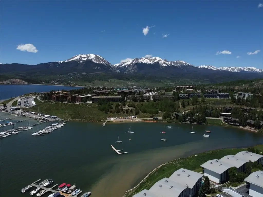 E 330 La Bonte Street 2, Dillon