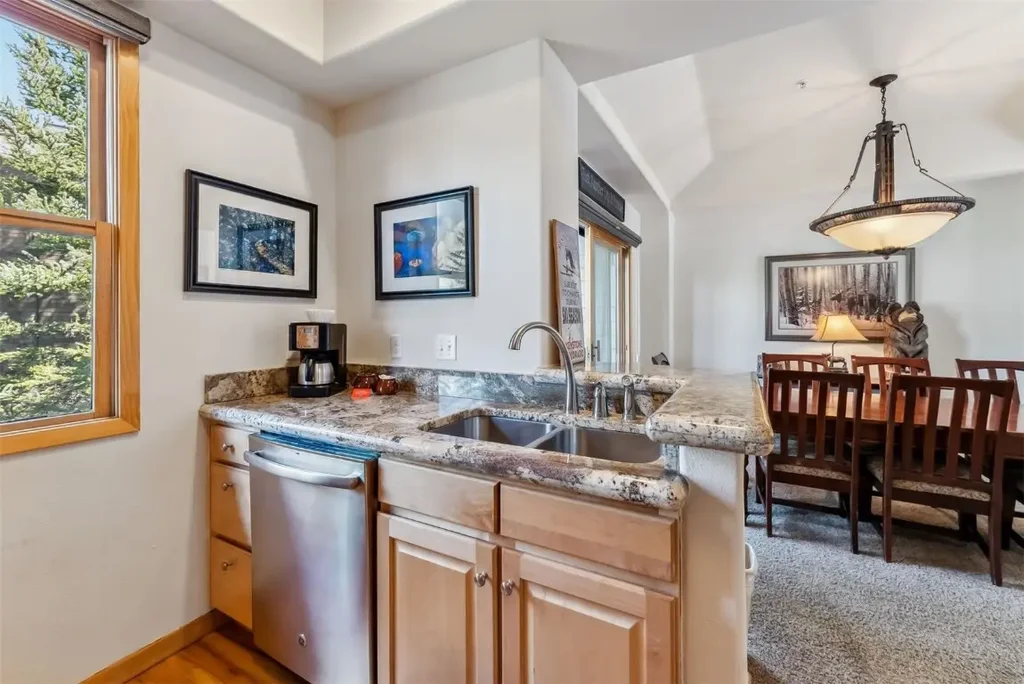 502 Northstar Drive 1947, Keystone