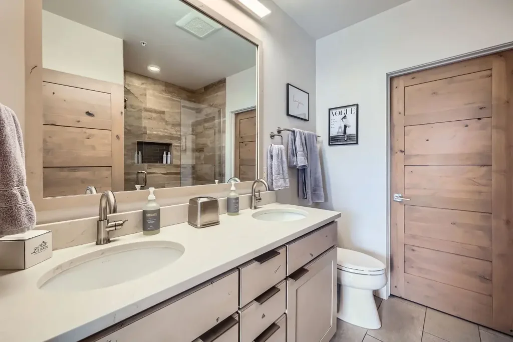 1090 Blue River Parkway 204, Silverthorne