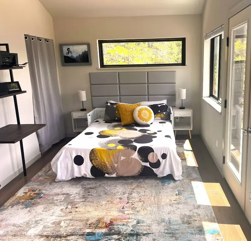 356 Bauxite Lane, Alma