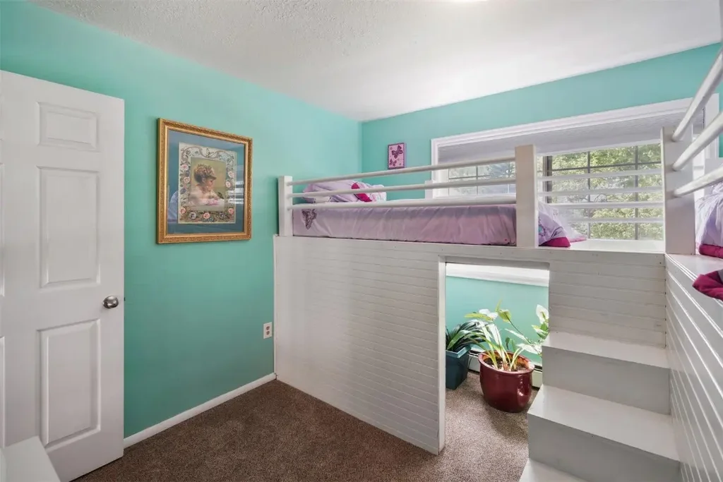 897 Deer Path Road, Dillon