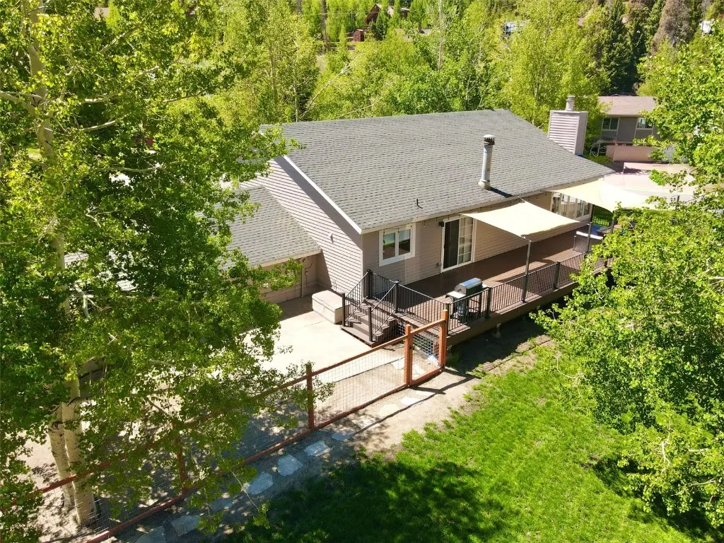897 Deer Path Road, Dillon