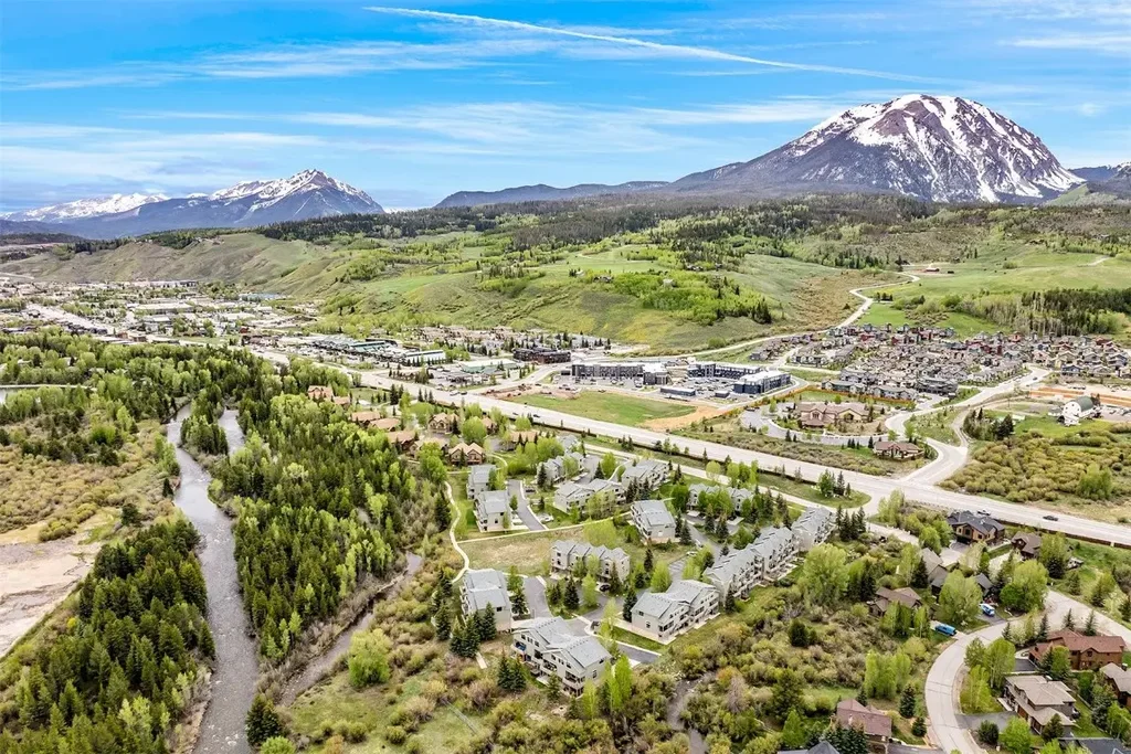 131 Creek Lane 131, Silverthorne