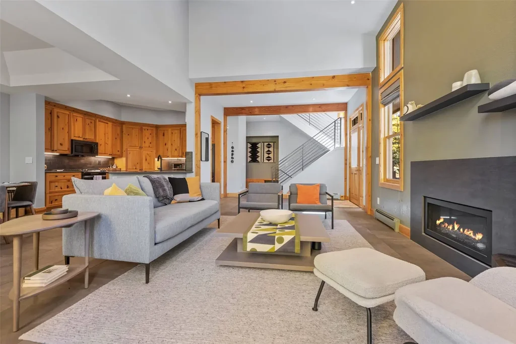 293 Settlers Drive, Breckenridge