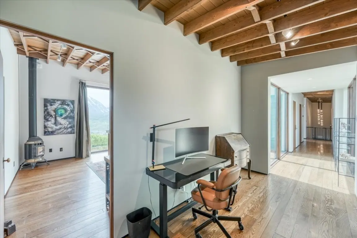 421 Z Road, Silverthorne