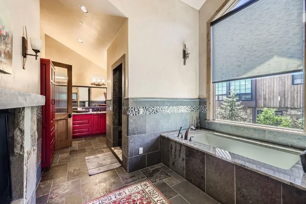 560 Beeler Place, Frisco