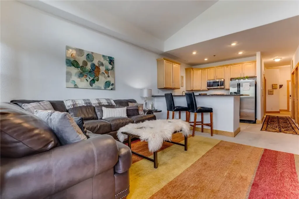 135 Main Street 202, Dillon