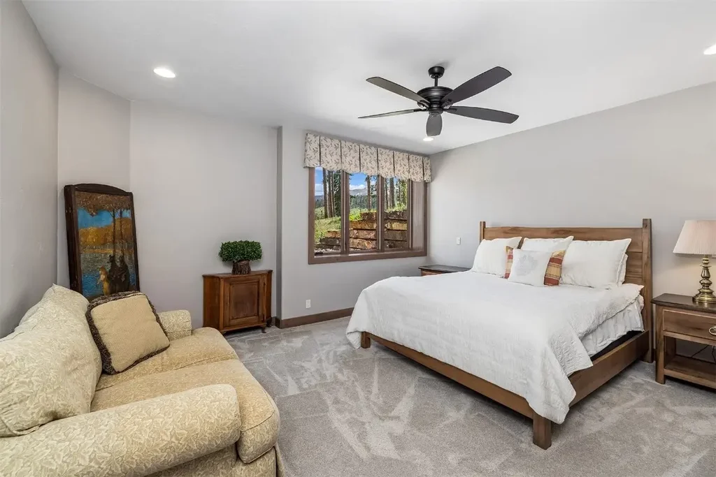 60 Barton Ridge Drive, Breckenridge