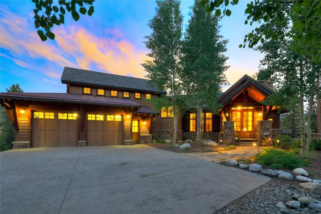 805 Highfield Trail, Breckenridge