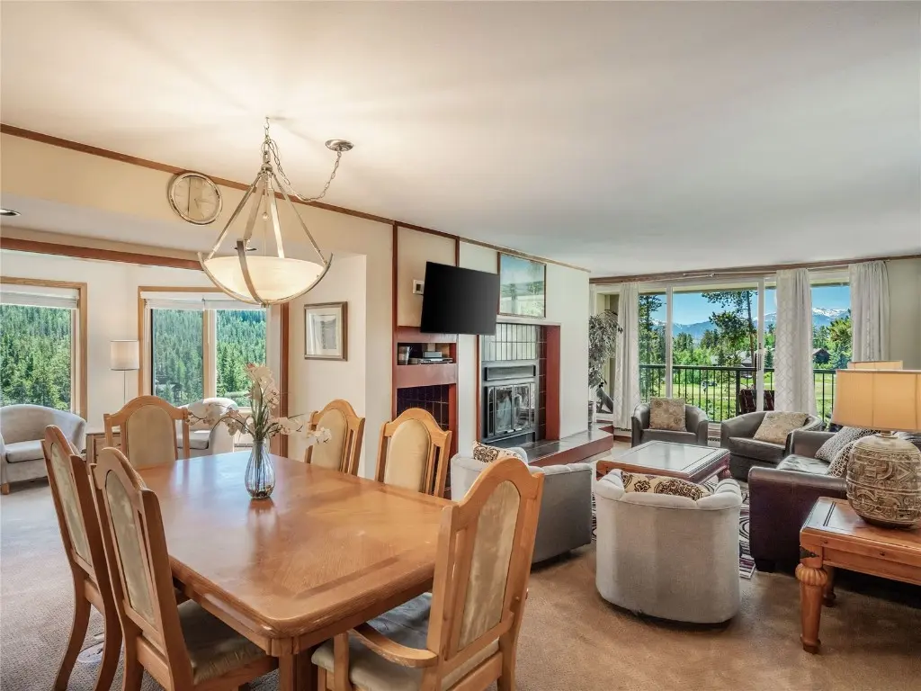 21640 Us 6 Highway 2124, Keystone