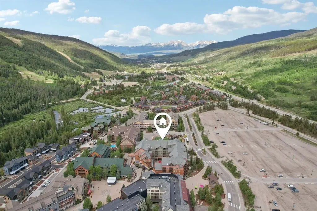 100 Dercum Square 8361, Keystone