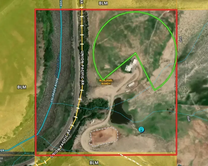 25511 Colorado River Road, Other