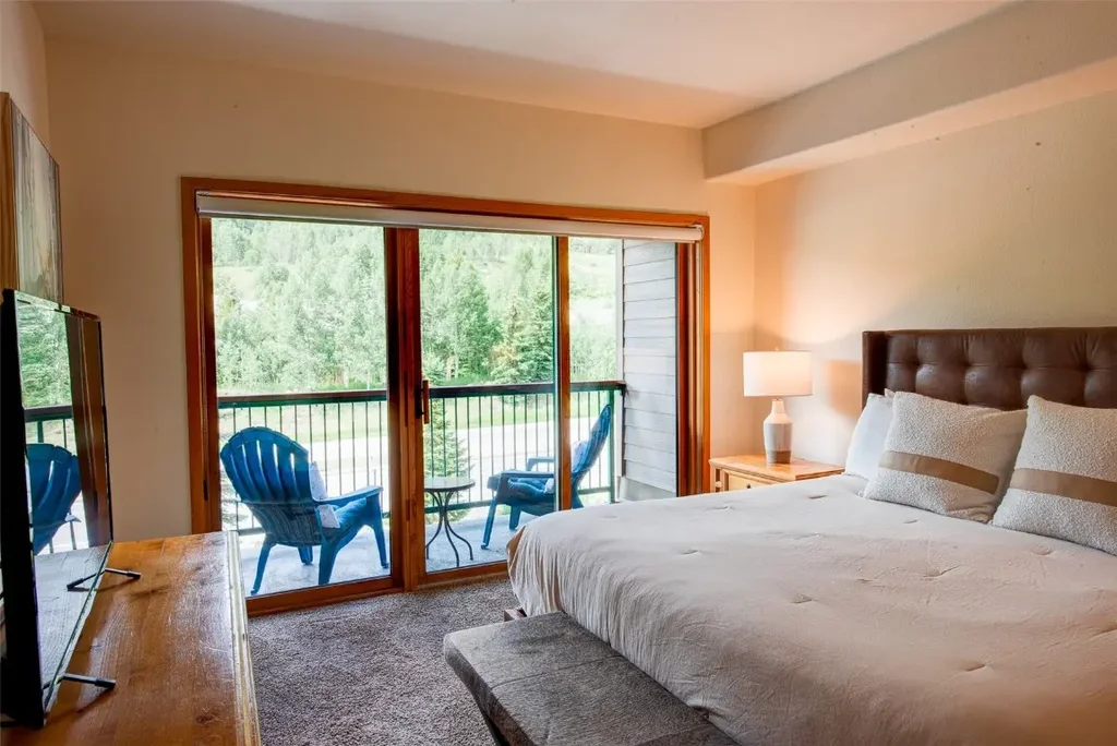 23110 Us Highway 6 5040, Keystone