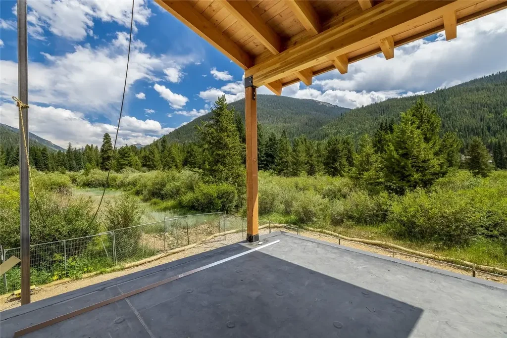 632 Montezuma Road C-1, Keystone