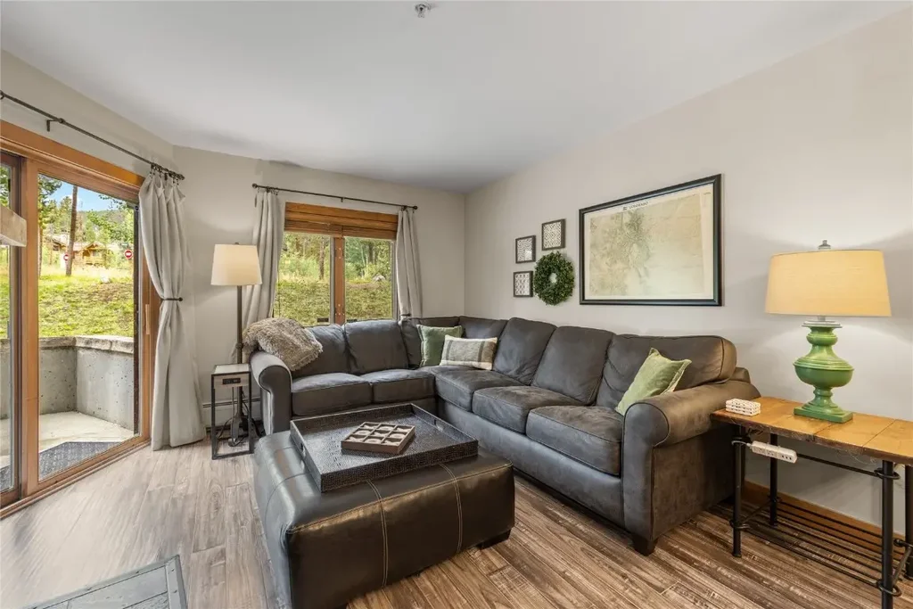 20 Hunki Dori Court 2225, Keystone