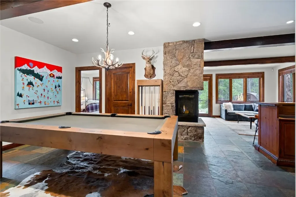 15 Stage Stop Lane, Keystone