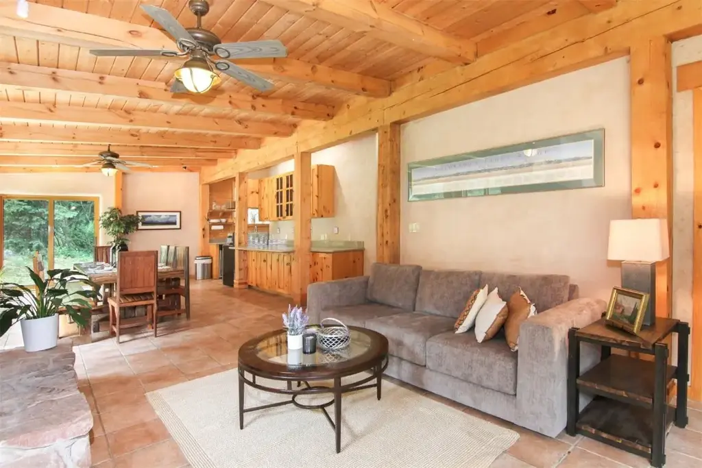 737 Cr 674, Breckenridge