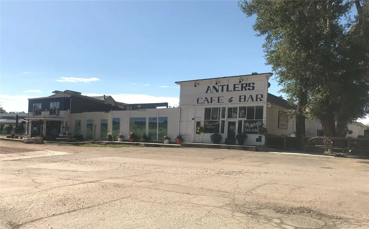 237 Main Street, Yampa