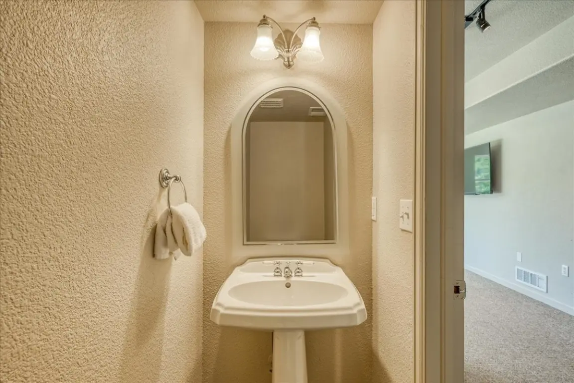 234 Peterson Drive, Alma