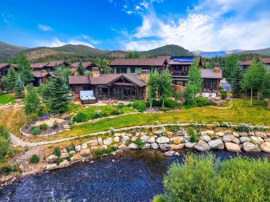 211 Shores Lane, Breckenridge