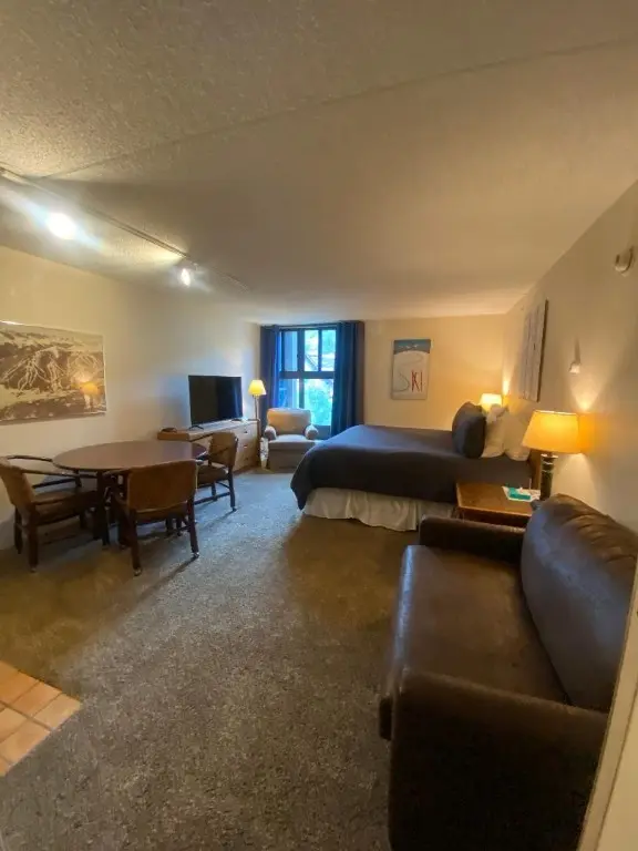 209 Ten Mile Circle 408, Copper Mountain