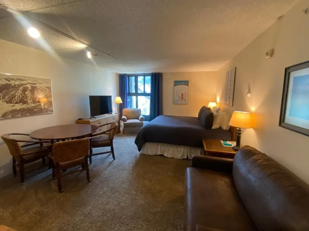 209 Ten Mile Circle 408, Copper Mountain