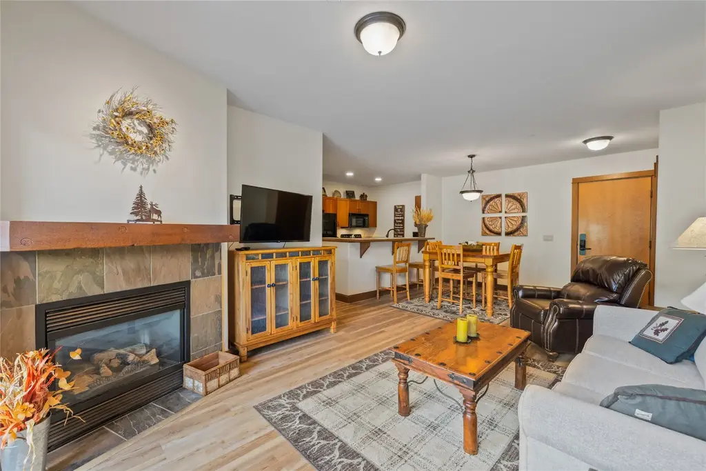 22787 Us Highway 6 209, Keystone