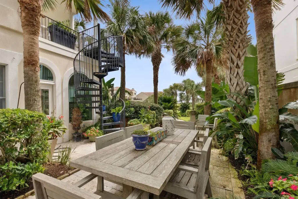 8156 Residence Court, Fernandina Beach