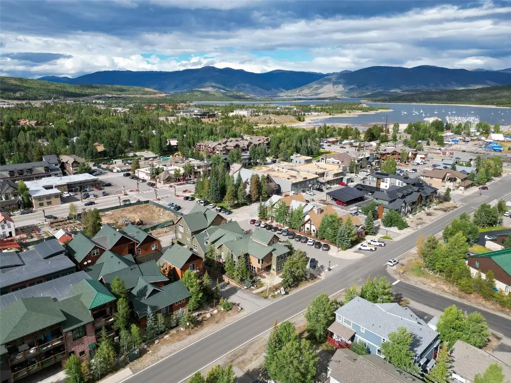 S 117 6th Avenue 13, Frisco
