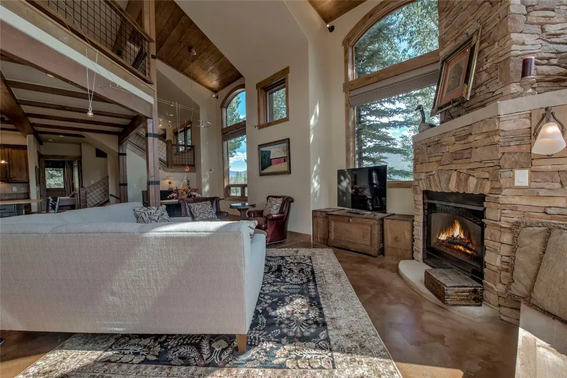 37 Silver Dollar Drive, Breckenridge