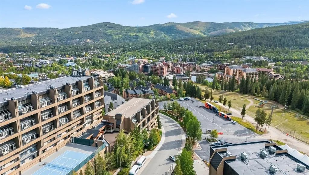 601 Village Road 501, Breckenridge