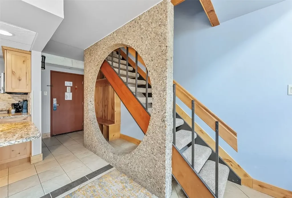 601 Village Road 501, Breckenridge