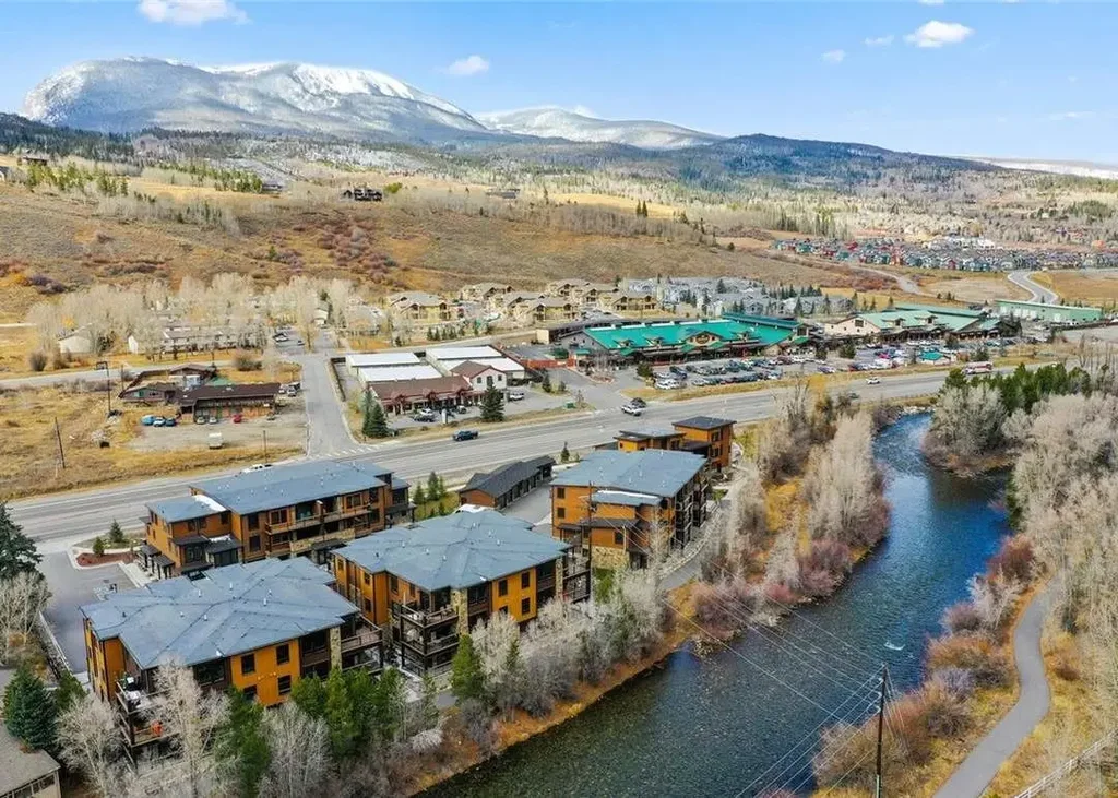 1070 Blue River Parkway 204, Silverthorne