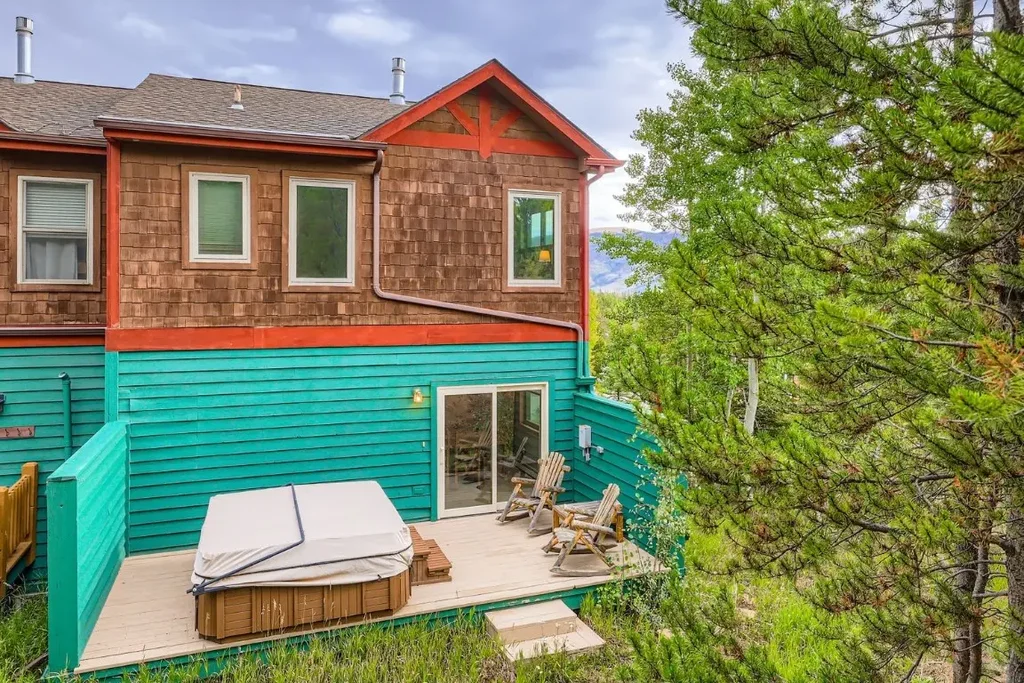 323 Twenty Grand Drive 323, Silverthorne
