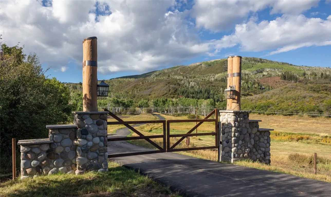 27795 County Road 14, Steamboat Springs