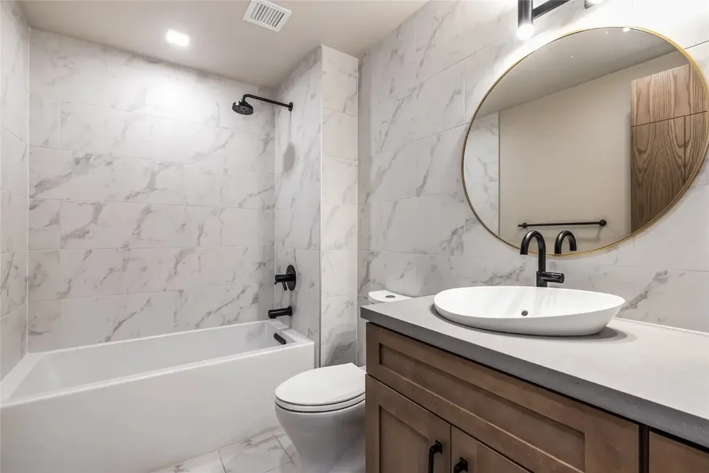 W 80 Main Street 204, Frisco