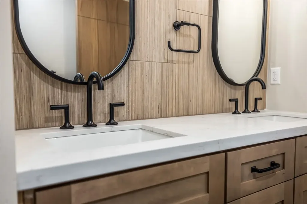 W 80 Main Street 204, Frisco