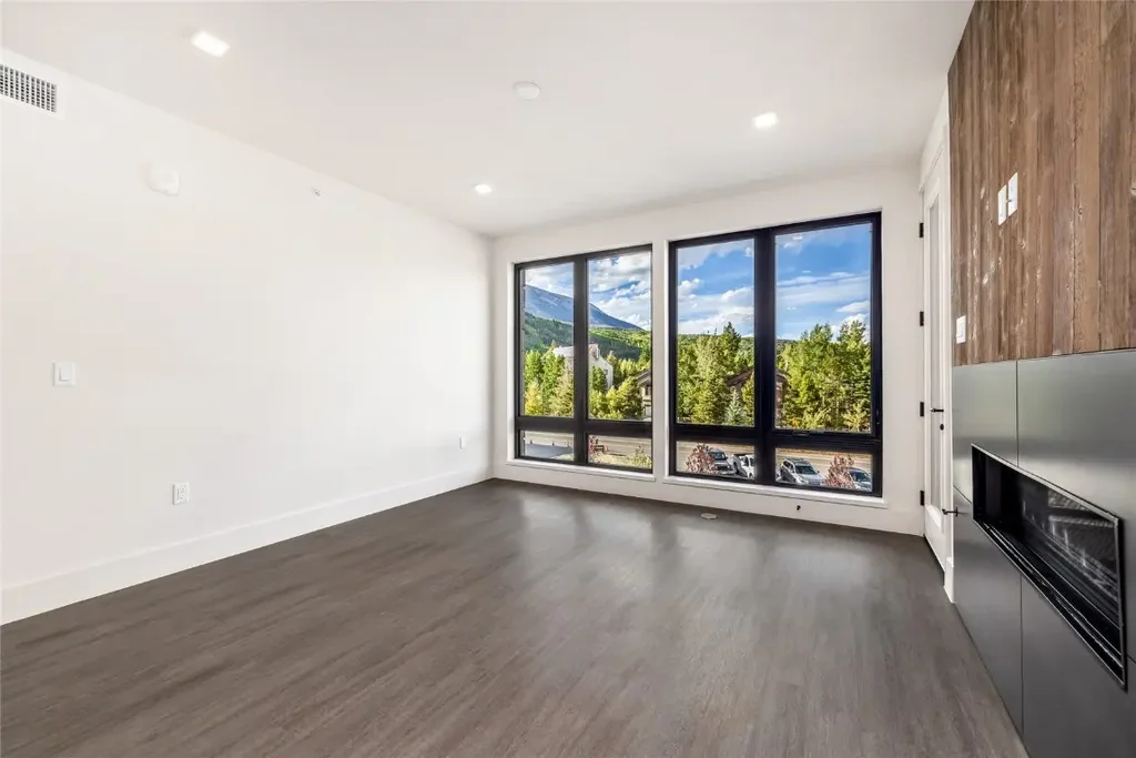 W 80 Main Street 205, Frisco
