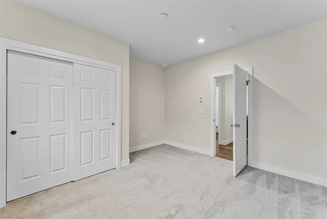 83 Ermine Road 3a, Dillon